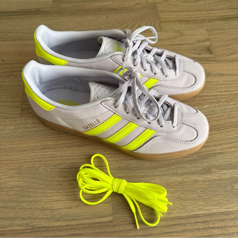 Adidas Gazelle Lilac Neon Yellow Sneakers 8 - Picture 6 of 10